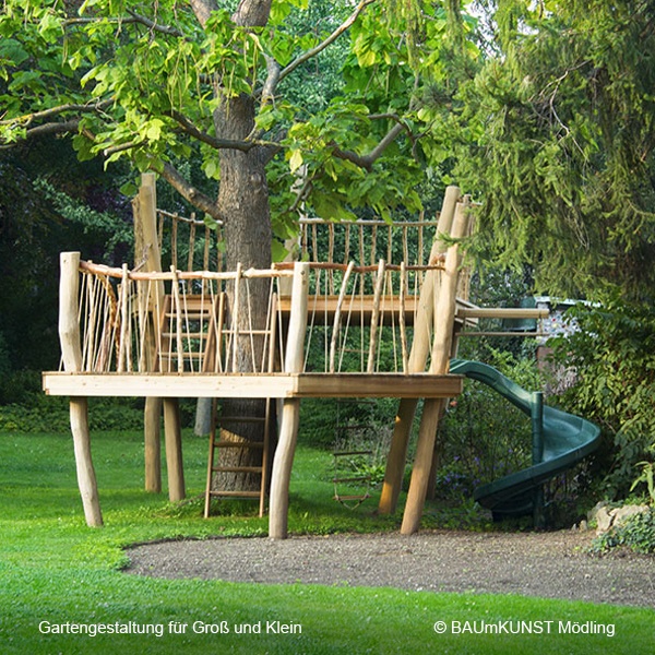 Gartengestaltung für Groß und Klein / Foto: Wittmann Gartengestaltung mit Holz